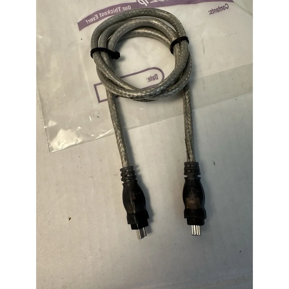 Belkin FireWire 400 Cable 4-Pin to 4-Pin IEEE 1394 i.LINK DV Silver Shielded⁠